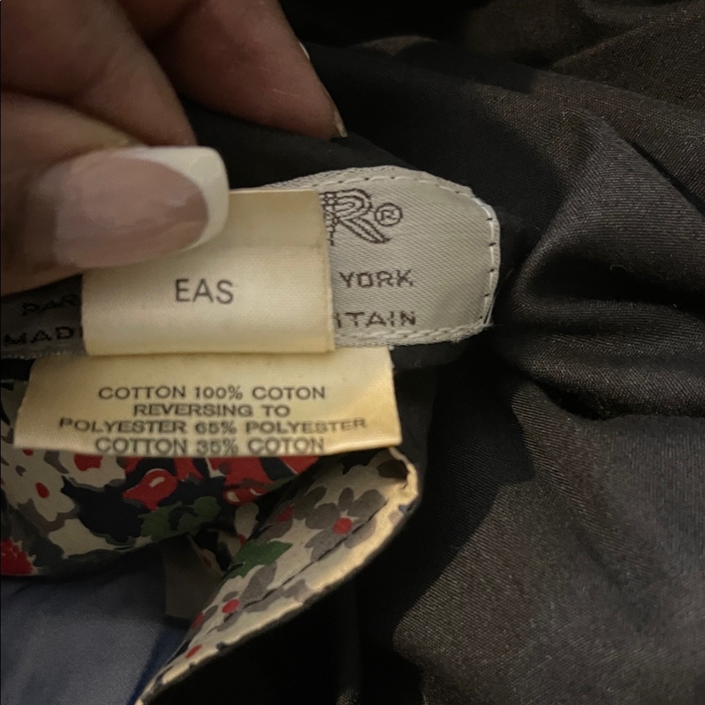 Vintage Jaeger Floral A-Line Midi 100% wool buttons & unbuttons on both size 16 - Picture 6 of 6